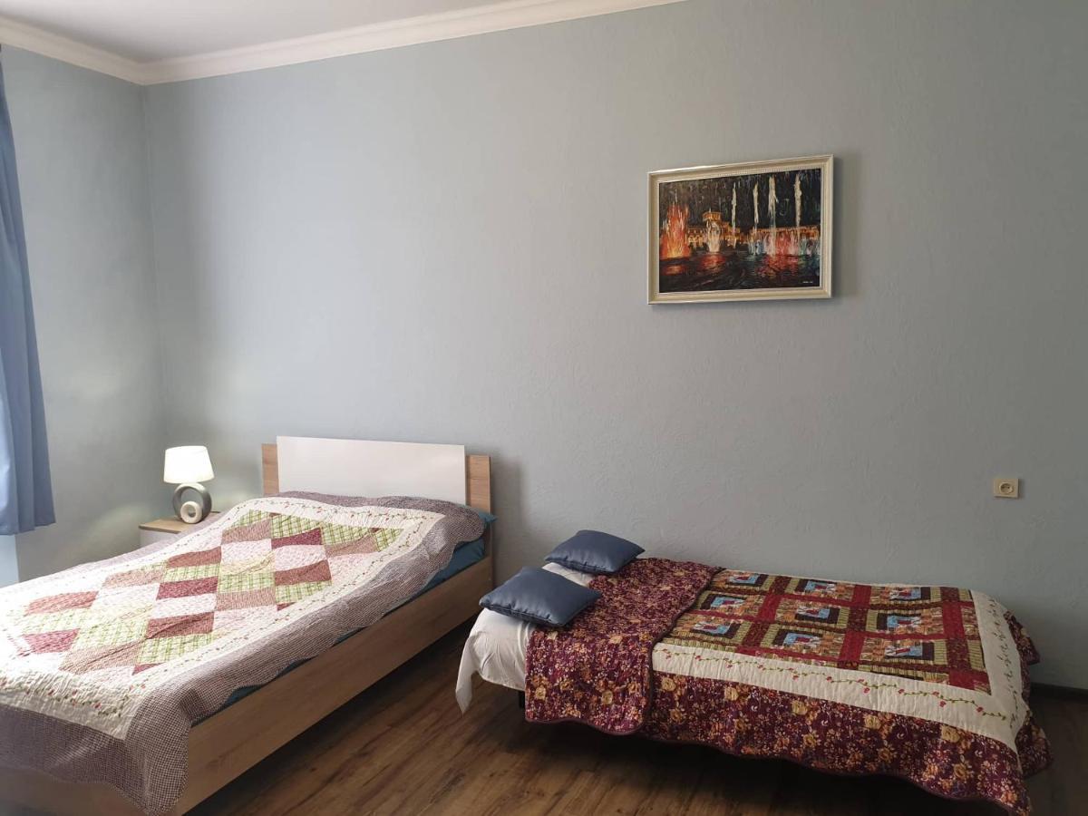 Apartment Near Sasundci Davit Metro Station يريفان المظهر الخارجي الصورة